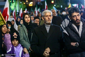 چهل و ششمین شب اجتماع پر شور مردم در میدان چهار باغ