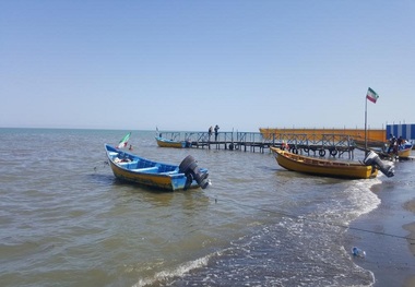 اداره ها برای خدمات رسانی در ساحل آستارا آماده هستند