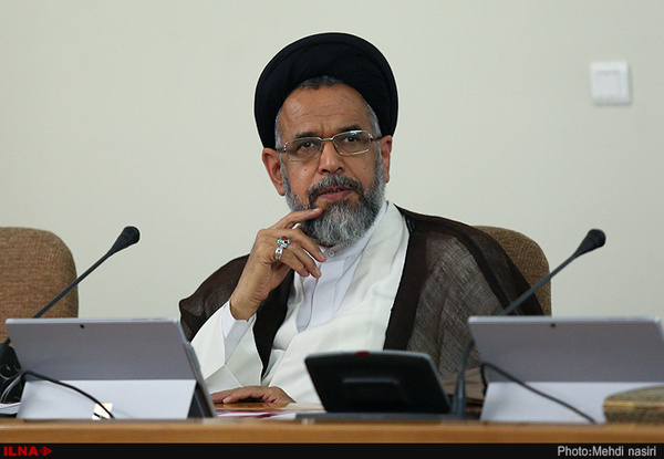 وزیر اطلاعات: مسئولان به گونه‌ای عمل کنند که سرمایه‌گذاران احساس امنیت کنند