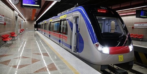 مترو تبریز از ساعت ۶ صبح مسافرگیری می‌کند