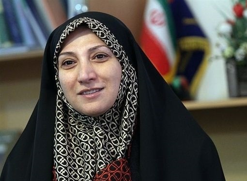 درخواست یک عضو شورای شهر تهران از زنان برای کاندیداتوری مجلس