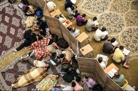 210 مسجد استان مرکزی میزبان آیین اعتکاف