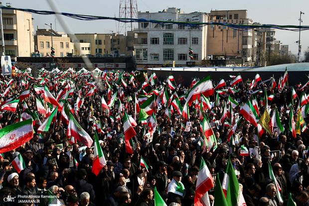 «تمامیت ارضی ایران» همان چیزی است که می‌تواند ایرانی‌ها را در برابر مهاجمان خارجی متحد کند