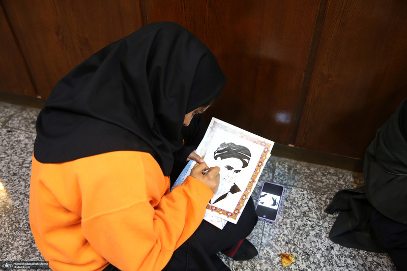 ورکشاپ هنر ی دانش آموزان هنرستان یادگار امام در حسینیه جماران