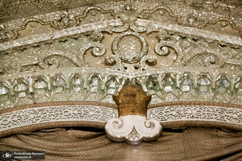 خسارات برجاى مانده از جنگ رمضان در كاخ سعد آباد