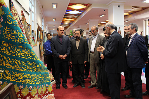 نمایشگاه قرآن و عترت در دانشگاه هنر اسلامی تبریز گشایش یافت
