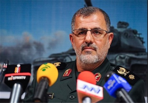فرمانده نیروی زمینی سپاه: داعش حتما دلش می‌خواهد که سمت مرز ایران بیایید، اما جرات نمی‌کند 