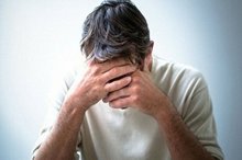 تفاوت غم و افسردگی چیست؟ نشانه‌هایی که نباید نادیده گرفت