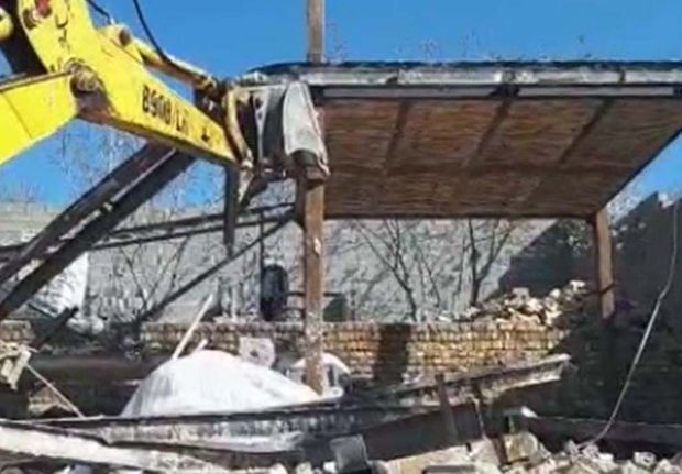 تخریب ۶ مورد ساخت و ساز غیر مجاز در بروجرد
