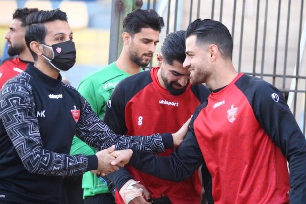 پورعلی گنجی بیرانوند را هم پرسولیسی می کند! 
