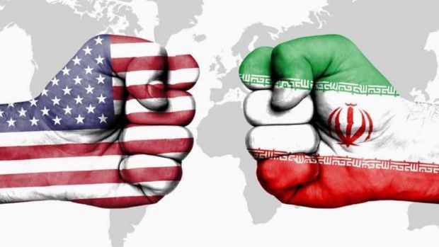 ملت ایران در مقابل دنیای استکبار جسورانه مقاومت کرد