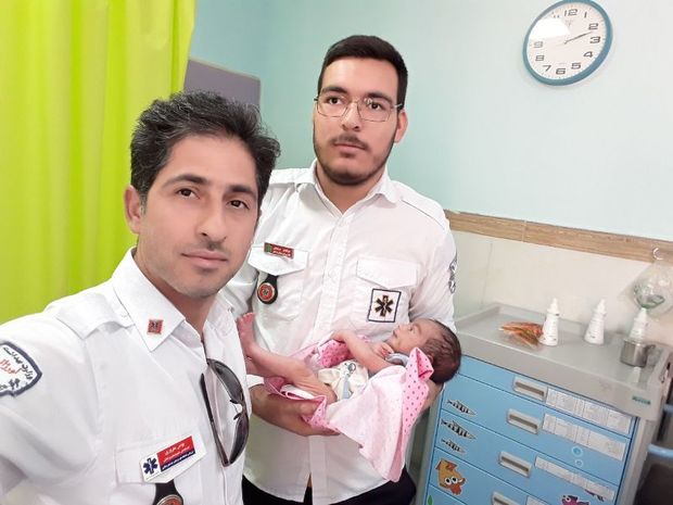 نوزاد رها شده بجنوردی تحویل بیمارستان شد