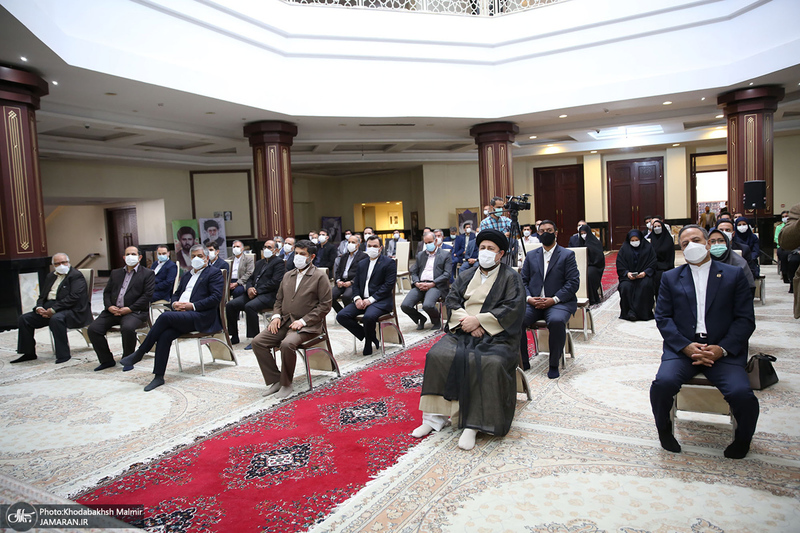 دیدار رئیس و کارکنان سازمان ملی استاندارد با سید حسن خمینی