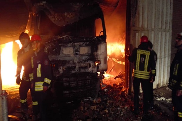 خسارت آتش سوزی واحد تجاری منطقه آزاد چابهار در دست بررسی است
