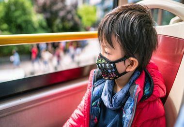 نتیجه ترسناک یک مطالعه جدید: آلودگی هوا می‌تواند بینایی کودکان را تهدید کند!