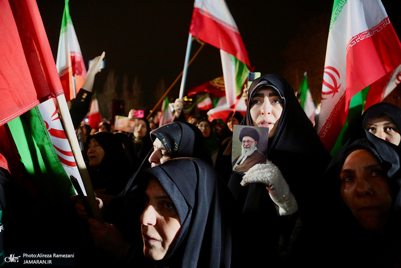 تجمع مردمی در میدان تجریش تهران