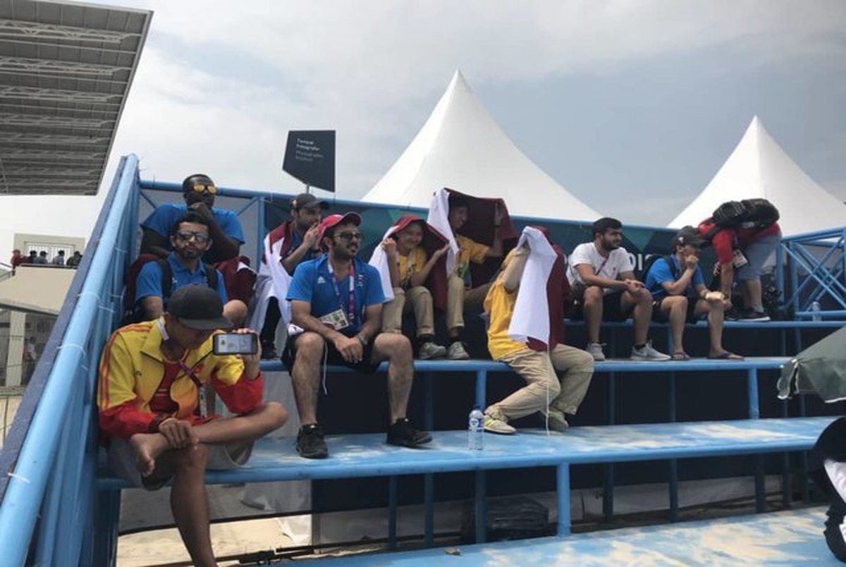 تیم والیبال ساحلی قطر تماشاگر خرید