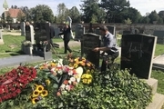 در مراسم خاکسپاری هنرمند ایرانی در وین چه گذشت؟ + عکس
