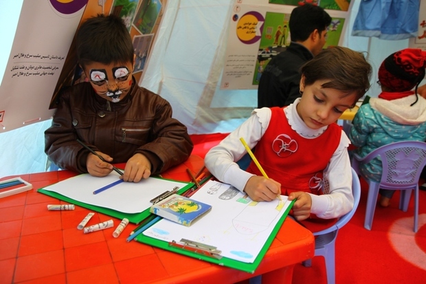 سمنان میزبان ششمین جشنواره ملی نقاشی صلح و دوستی شد