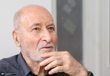 بهزاد نبوی: زمان اوباما فرصت مناسبی برای عادی‌سازی روابط با آمریکا بود/ خروج ما از NPT شرایط بین‌المللی کشور را به‌شدت تضعیف می‌کند و موجب می‌شود هر نوع حملهٔ نظامی علیه ایران توجیه‌پذیر گردد/ شخصاً با اشغال سفارت آمریکا موافق نبودم