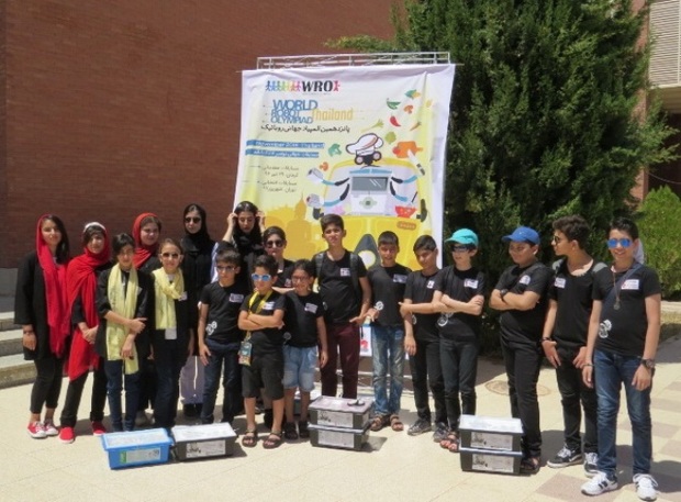 لاهیجان در مسابقات رباتیک کشوری مقام کسب کرد