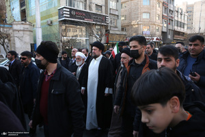 حضور سید حسن خمینی در اجتماع بزرگ مردم تهران