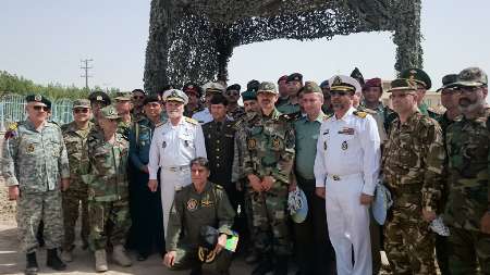 حضور وابستگان نظامی22 کشور در نمایشگاه راهیان نور نیروی دریایی خرمشهر