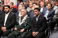 تصاویری از دیدار مدال‌آوران ورزشی و المپیادهای علمی جهانی با رهبر معظم انقلاب (10)