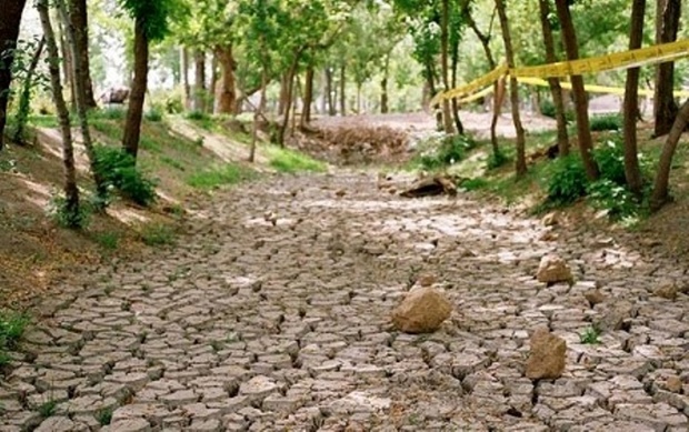 30 چشمه دائمی در شهرستان کوهرنگ خشک شد