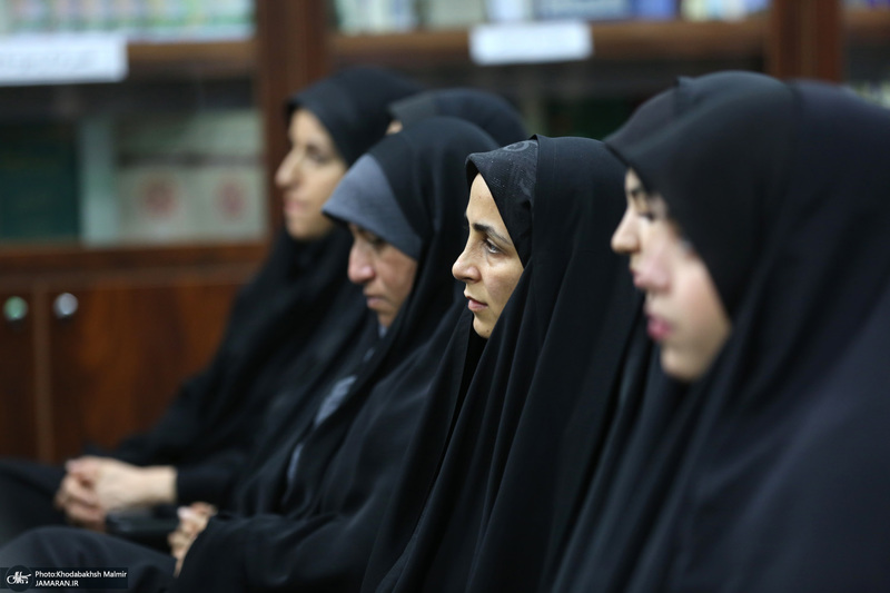 دیدار کارکنان موسسه تنظیم و نشر آثار امام خمینی (س) با حجت الاسلام و المسلمین علی کمساری