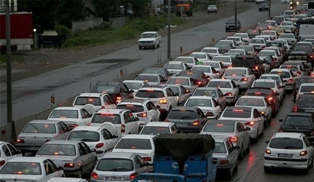 حجم سنگین ترافیک شامگاهی در آزاد راه تهران- کرج- قزوین