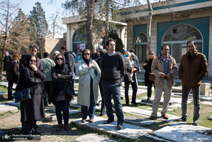 مراسم خاکسپاری پوران شریعت رضوی در امامزاده عبدالله شهرری
