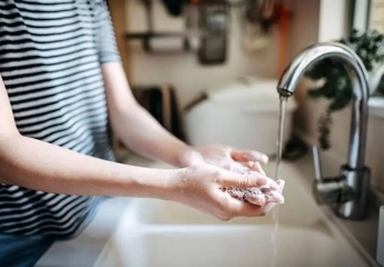 بهترین روش شستن دست ها که باید رعایت کنیم + 4 نکته مهم