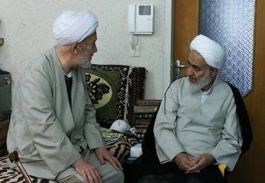 آیت الله تاکندی از دوران جوانی با شور و نشاط برای تبلیغ دین تلاش کرده است