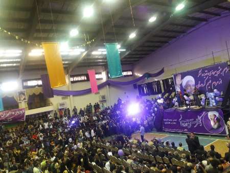 جشن پیروزی انتخاب دکتر روحانی در سنندج برگزار شد
