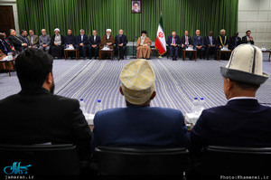  دیدار شرکت‌کنندگان در سیزدهمین کنفرانس اتحادیه بین‌المجالس سازمان همکاری اسلامی با رهبر معظم انقلاب