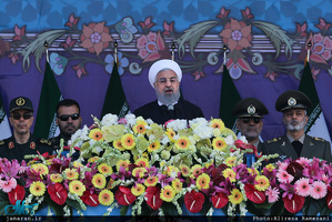 مراسم گرامیداشت روز ارتش جمهوری اسلامی ایران در جوار حرم امام خمینی(س)-1/ رژه