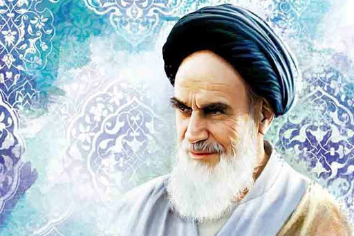 Imam Khomeini invited for thinking into deep concepts of supplications by infallible Imams
