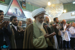 اقامه نماز عید سعید قربان در روستای احمدآباد دماوند توسط آیت الله العظمی جوادی آملی