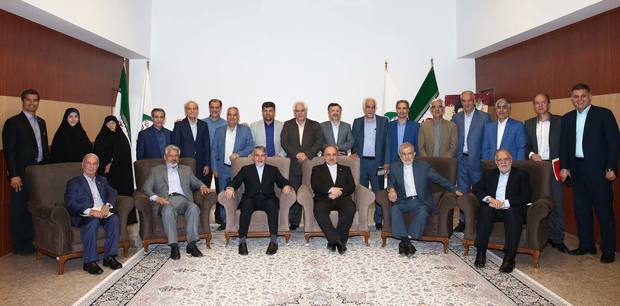 دومین گردهمایی روسا و دبیران کل اسبق کمیته ملی المپیک با مسئولین ورزش کشور
