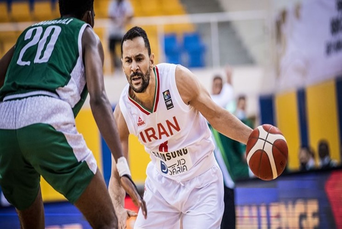 پیروزی تیم ملی بسکتبال ایران برابر عربستان/ بی‌نظمی آسمان‌خراش‌ها در نیمه دوم