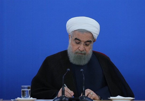 روحانی: عملیات بازسازی مناطق سیل‌زده از فردا آغاز می‌شود‌