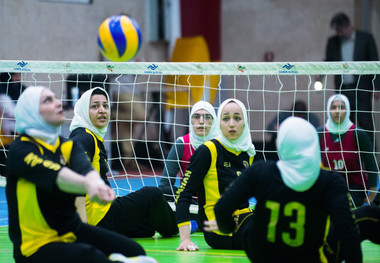 اولین پیروزی والیبال نشسته بانوان مقابل ژاپن

