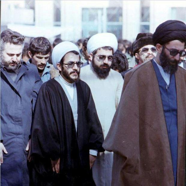 تصویر دیده نشده از رهبر انقلاب، دکتر روحانی و مرحوم ابراهیم یزدی