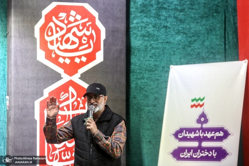 پنجاهمین شب اجتماع پر شور مردم در میدان نماز