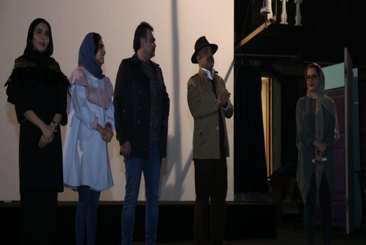 حضور فرشته کریمی و همسر ناصر حجازی در اکران مردمی فیلم "هایلایت"