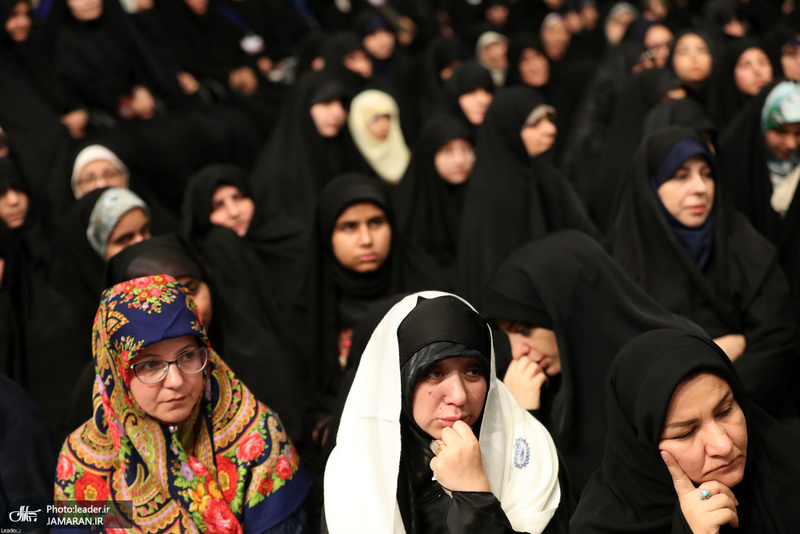 دیدار مسئولان نظام و میهمانان کنفرانس وحدت اسلامى‌ با رهبر معظم انقلاب