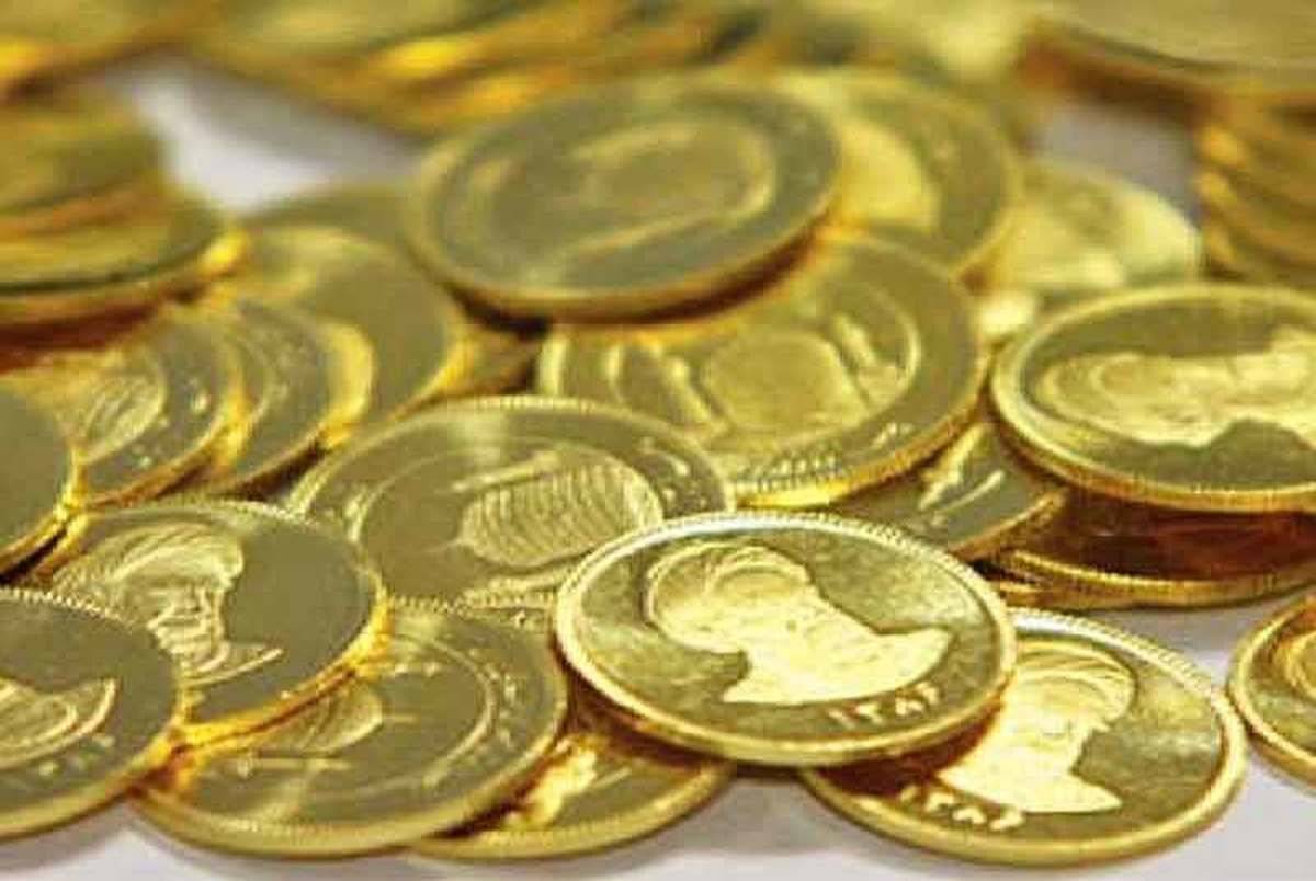  کاهش نرخ دلار و گران‌شدن طلا
