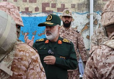 فرمانده نیروی زمینی سپاه: برخورد با متجاوز در هر سطحی بسیار سریع و کوبنده خواهد بود
