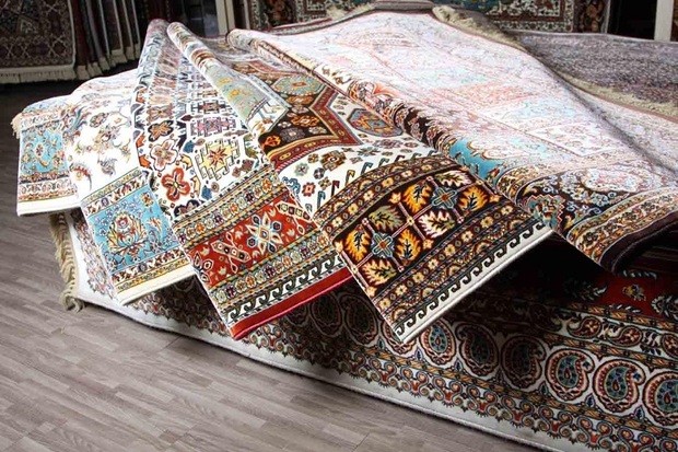 1500 مترمربع فرش دستباف در مهاباد تولید شد